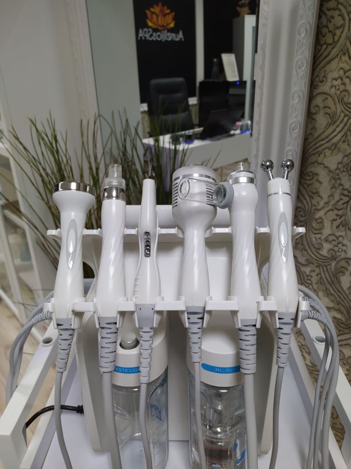 Hydrafacial aparatas 6in1 su deguonies prisotinimo funkcija - AurelijosSPA